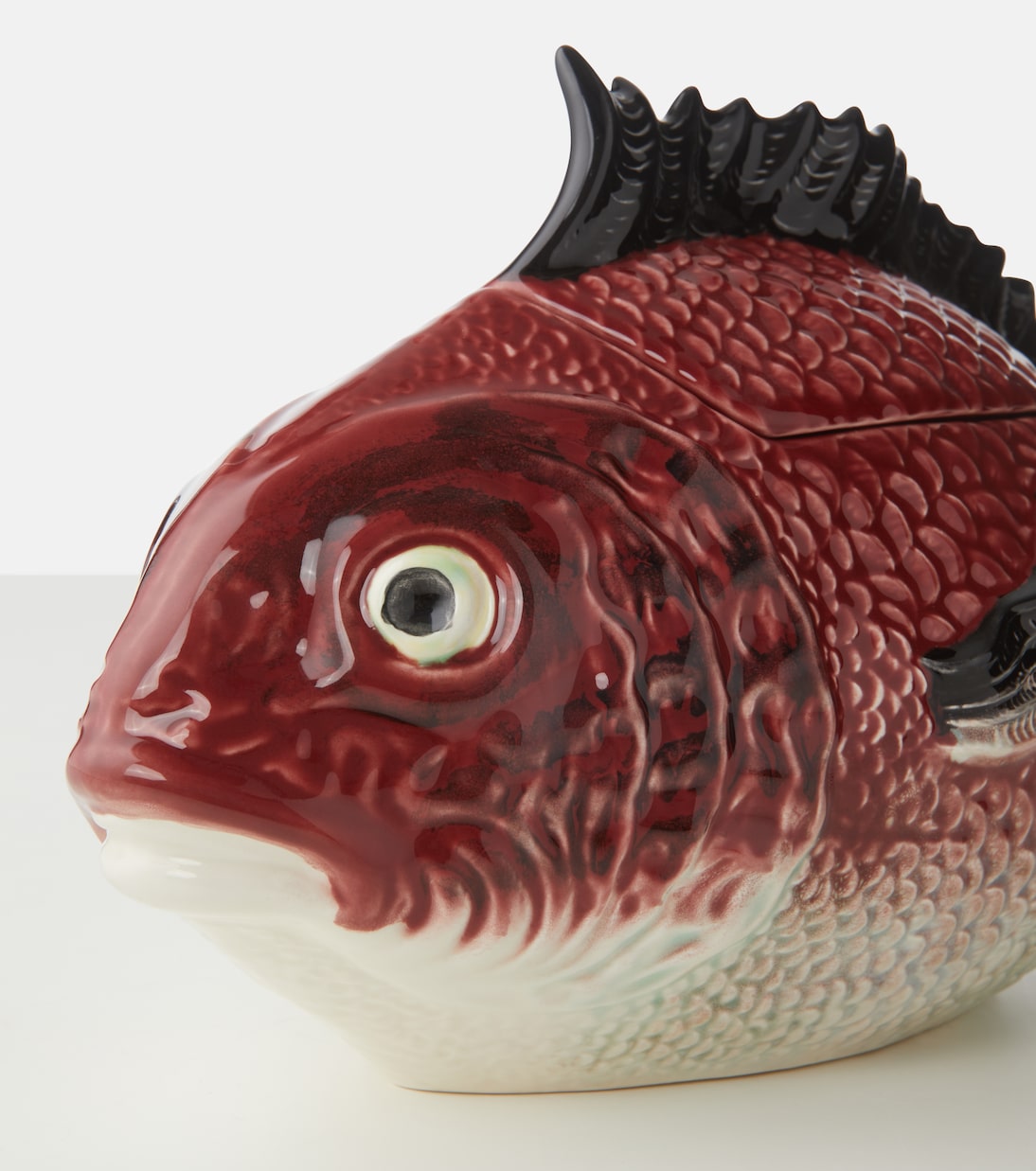 Fish tureen | Bordallo Pinheiro