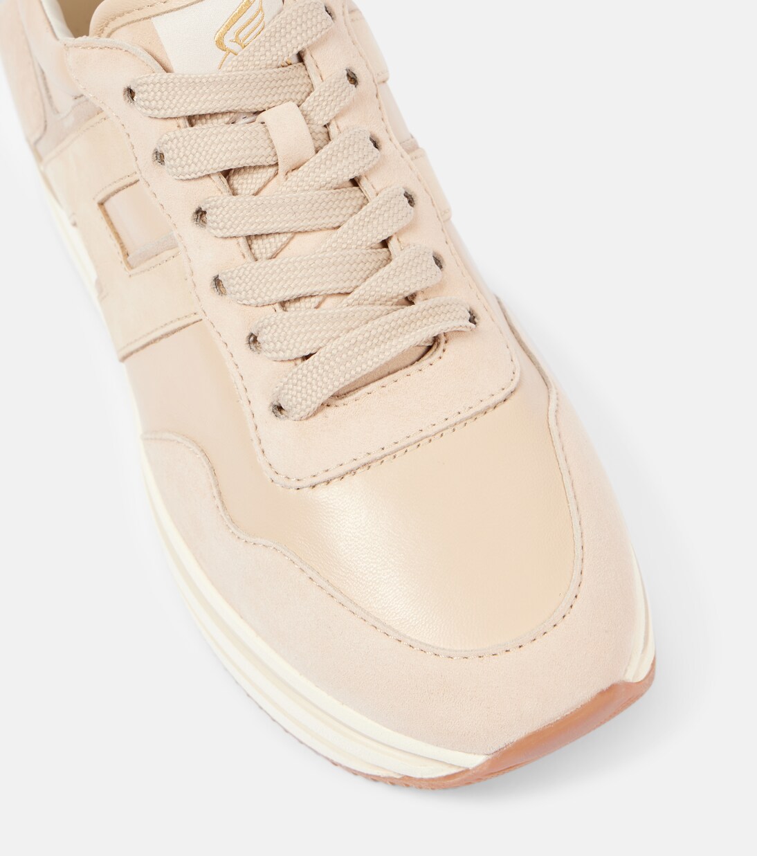 【送料&関税込】Hogan Midi H222 Platform Sneakers Midi H222 suede platform sneakers in grey - Hogan | Mytheresa