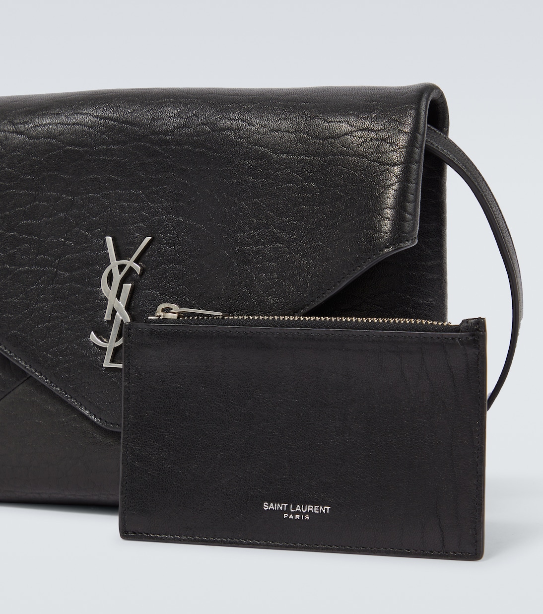 Messenger Bag Cassandre Envelope aus Leder in Schwarz Saint Laurent Mytheresa