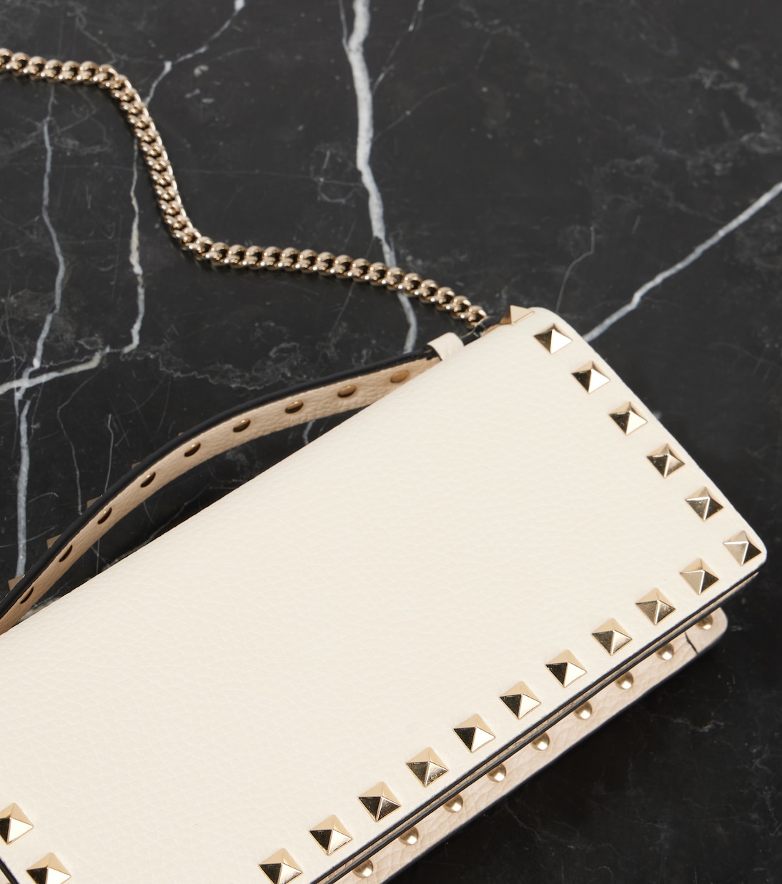 Portefeuille à chaîne Rockstud en cuir | Valentino Garavani