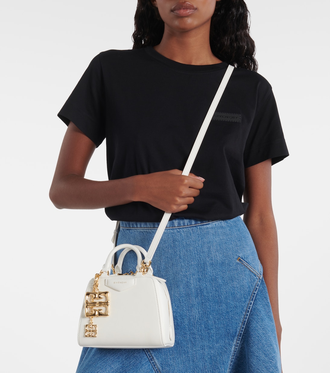 Antigona Cube Nano leather tote bag | Givenchy