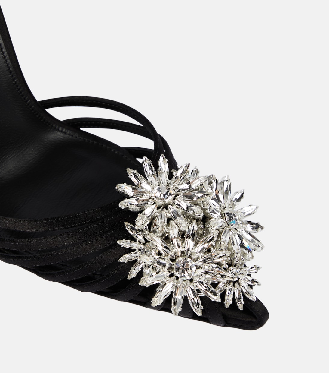 Salones Crystal Margarita adornados | Aquazzura