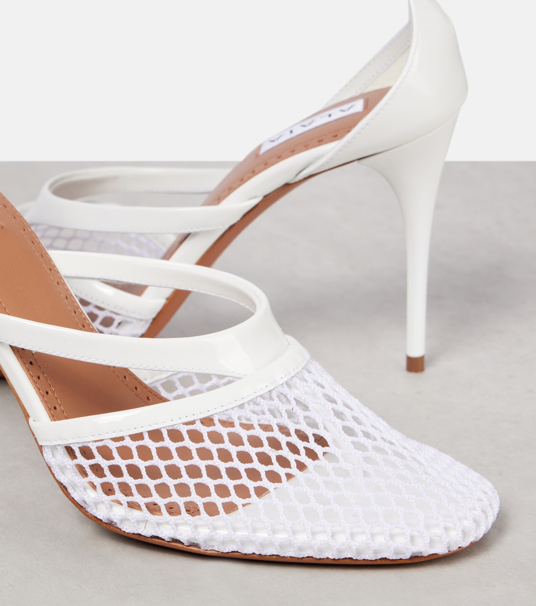 Pumps Infradito 90 in vernice a rete | Alaïa