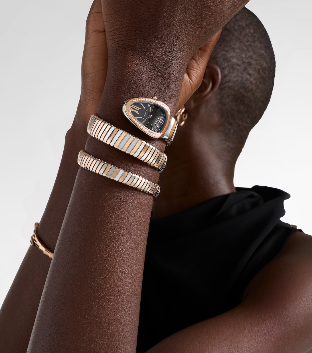 Orologio Serpenti Tubogas in oro rosa 18kt e acciaio inossidabile con diamanti e rubellite | Bvlgari