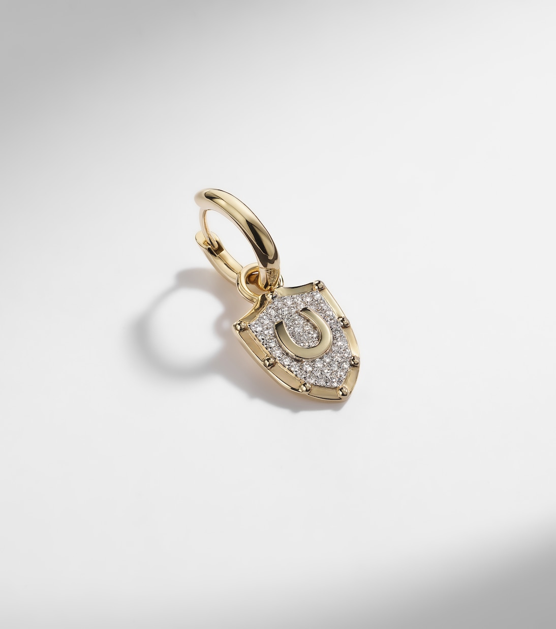 Protection Petite Chubby 18kt gold hoop earring with diamonds | FoundRae