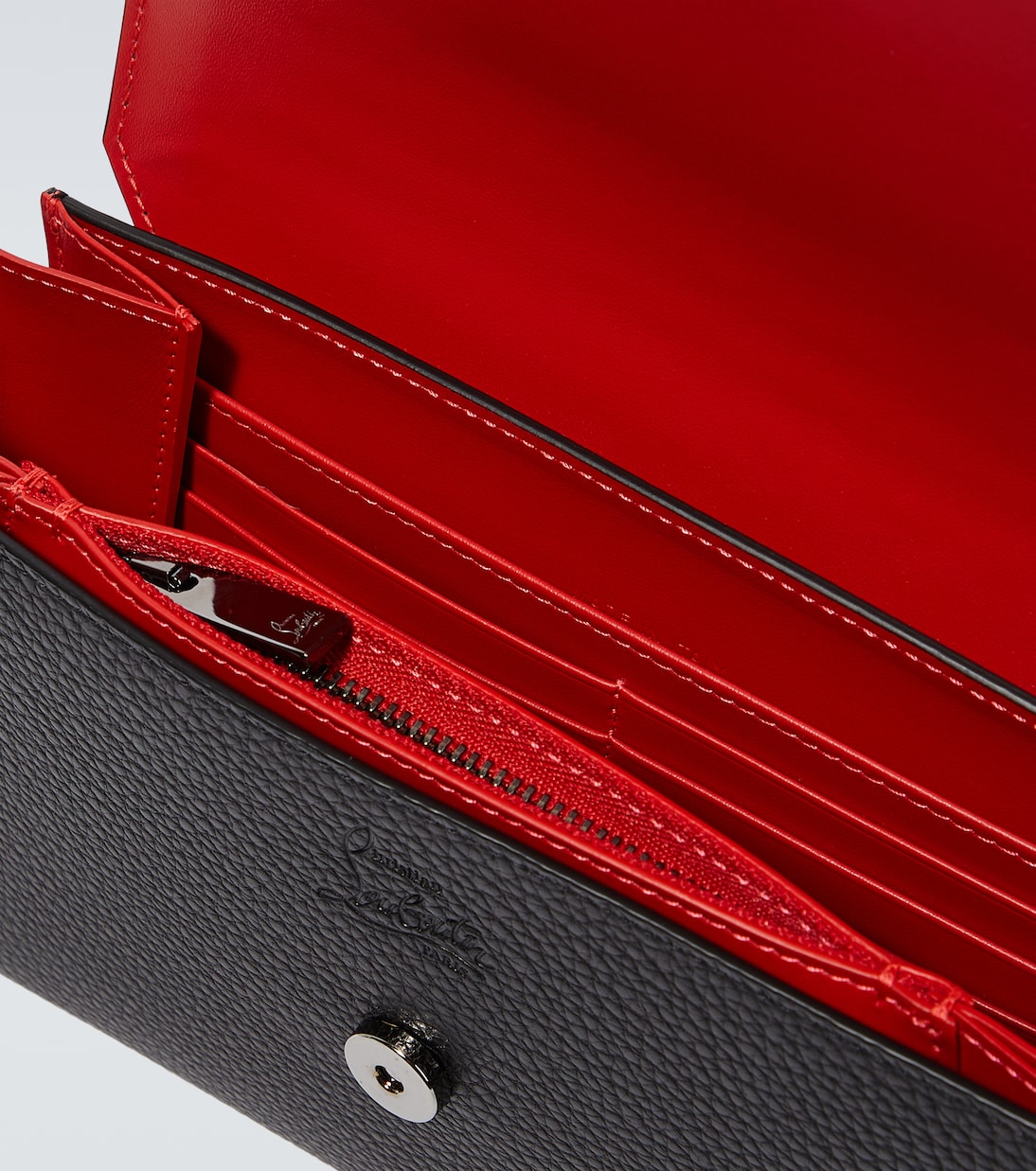Explorafunk leather wallet on chain | Christian Louboutin
