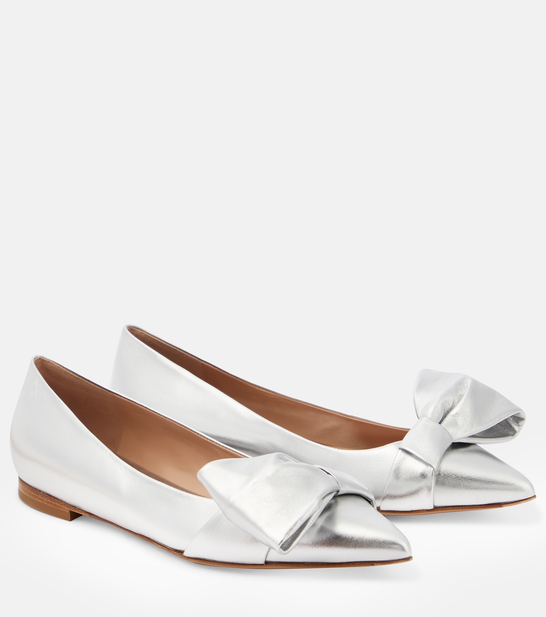 Bow-embellished leather ballet flats | Gianvito Rossi