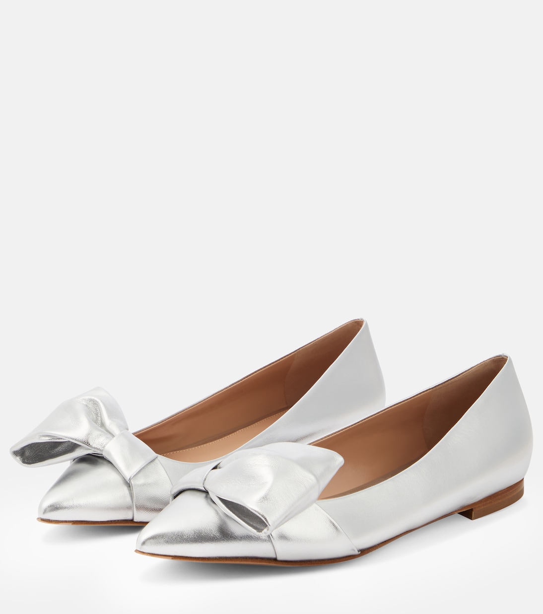 Bow-embellished leather ballet flats | Gianvito Rossi