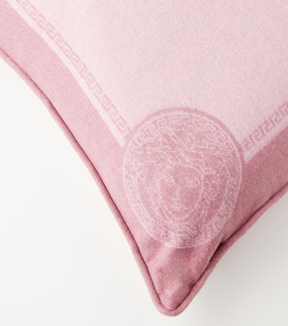 Cuscino Icon Medusa in seta e cashmere | Versace Home