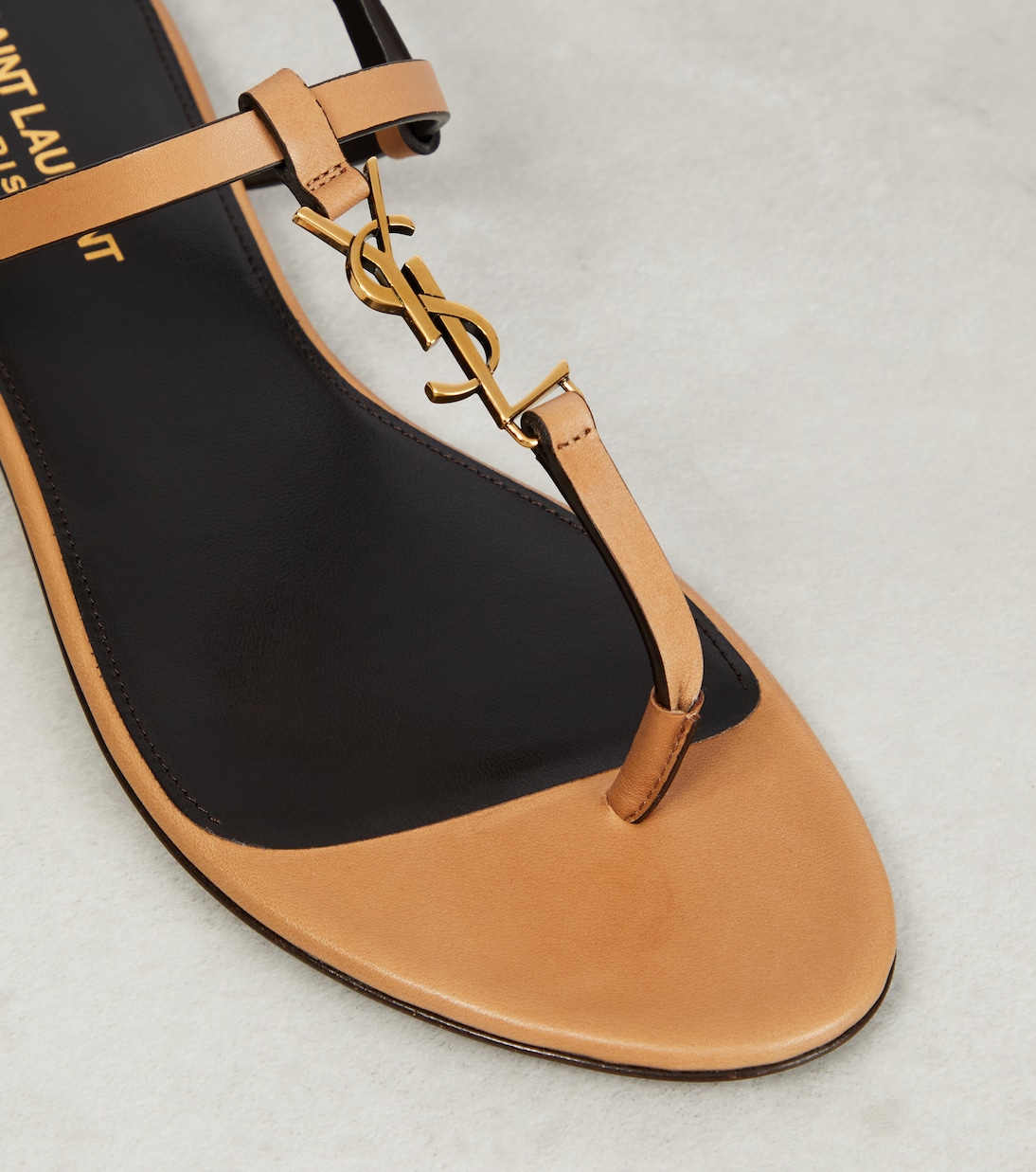 Sandalen Cassandre aus Leder | Saint Laurent