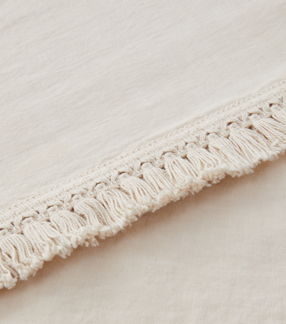 Fringed Medium linen tablecloth | Once Milano
