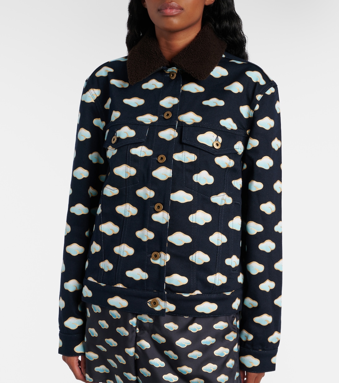 Giacca di jeans con shearling e stampa | Loewe