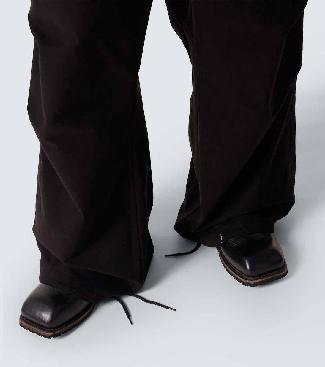 Barren cotton cargo pants | Entire Studios