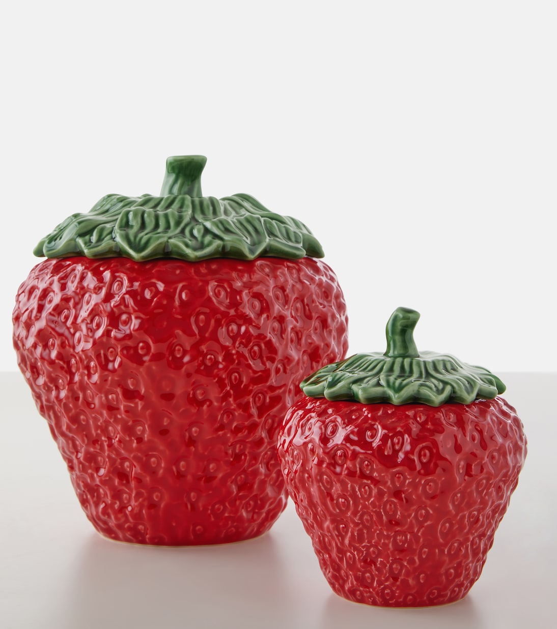 Strawberries Small ceramic tureen | Bordallo Pinheiro