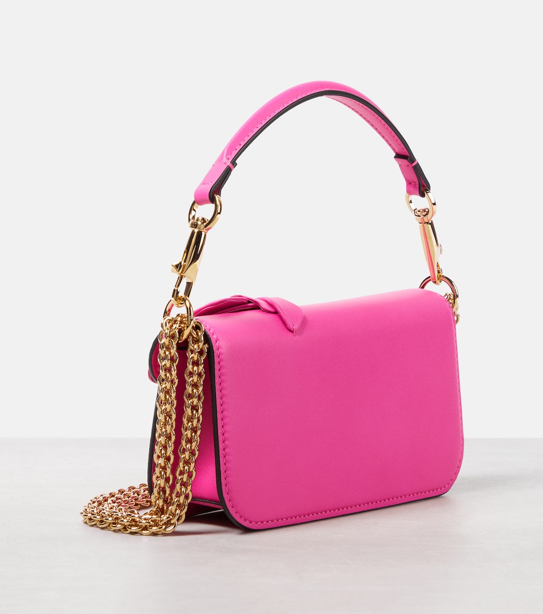 Borsa a spalla Locò Small in pelle | Valentino Garavani
