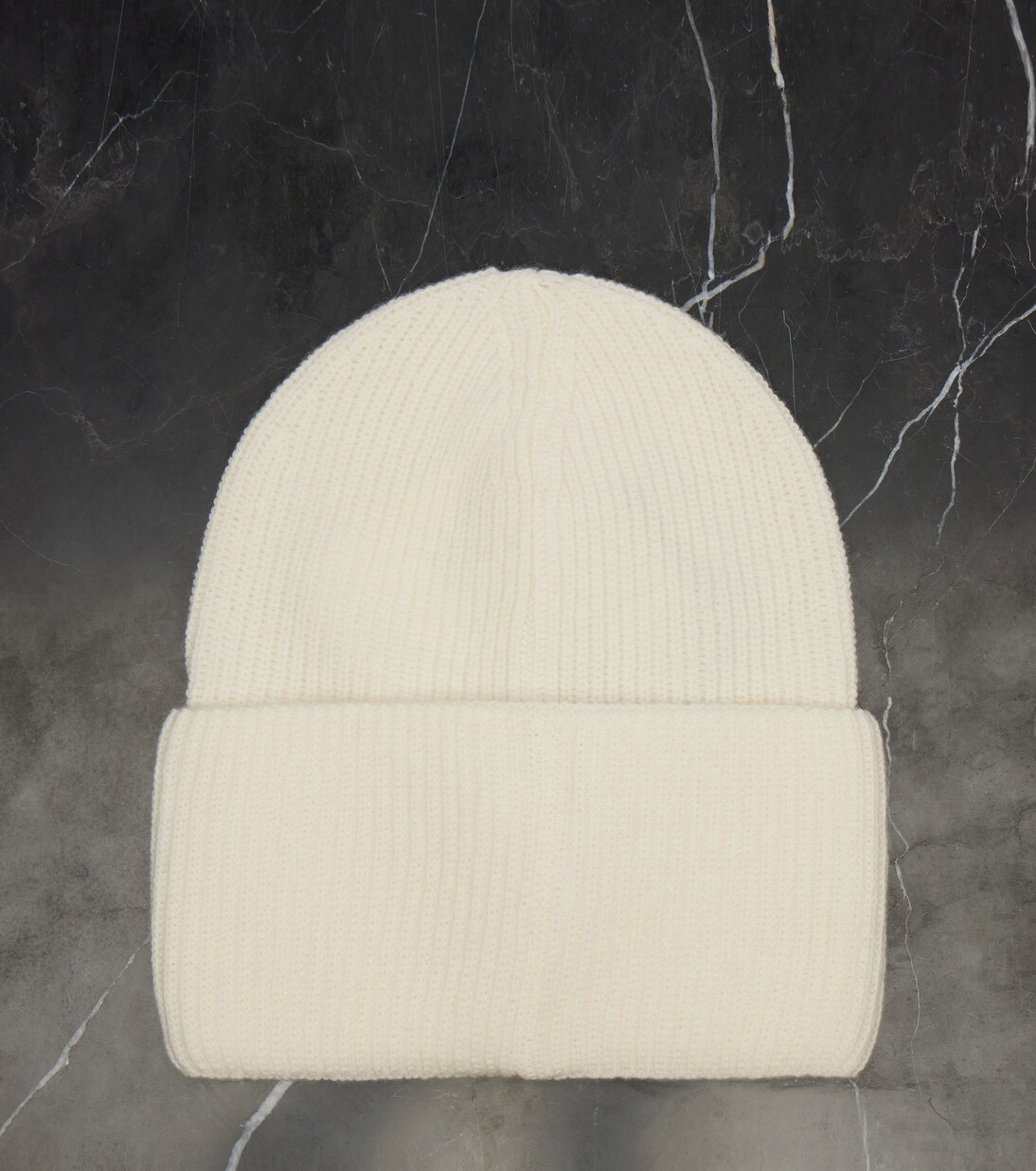Ribbed-knit virgin wool beanie | Moncler
