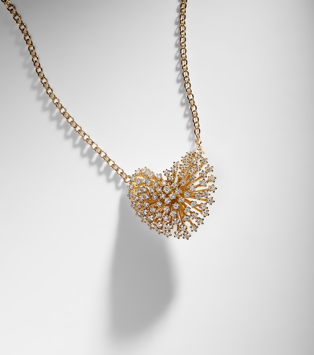 Halskette Heart Large aus 14kt Gelbgold mit Diamanten | Sydney Evan