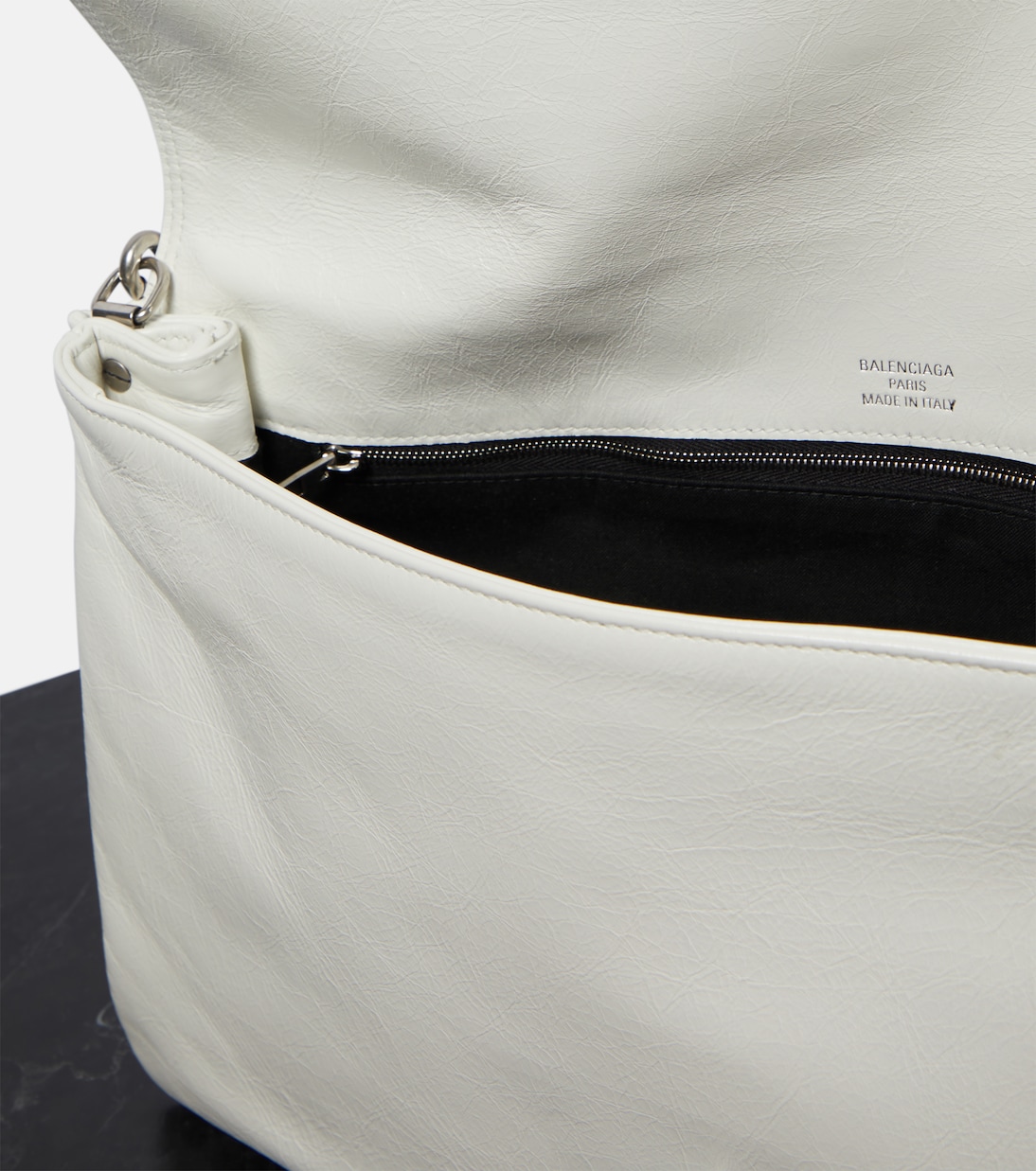 Schultertasche BB aus Leder | Balenciaga