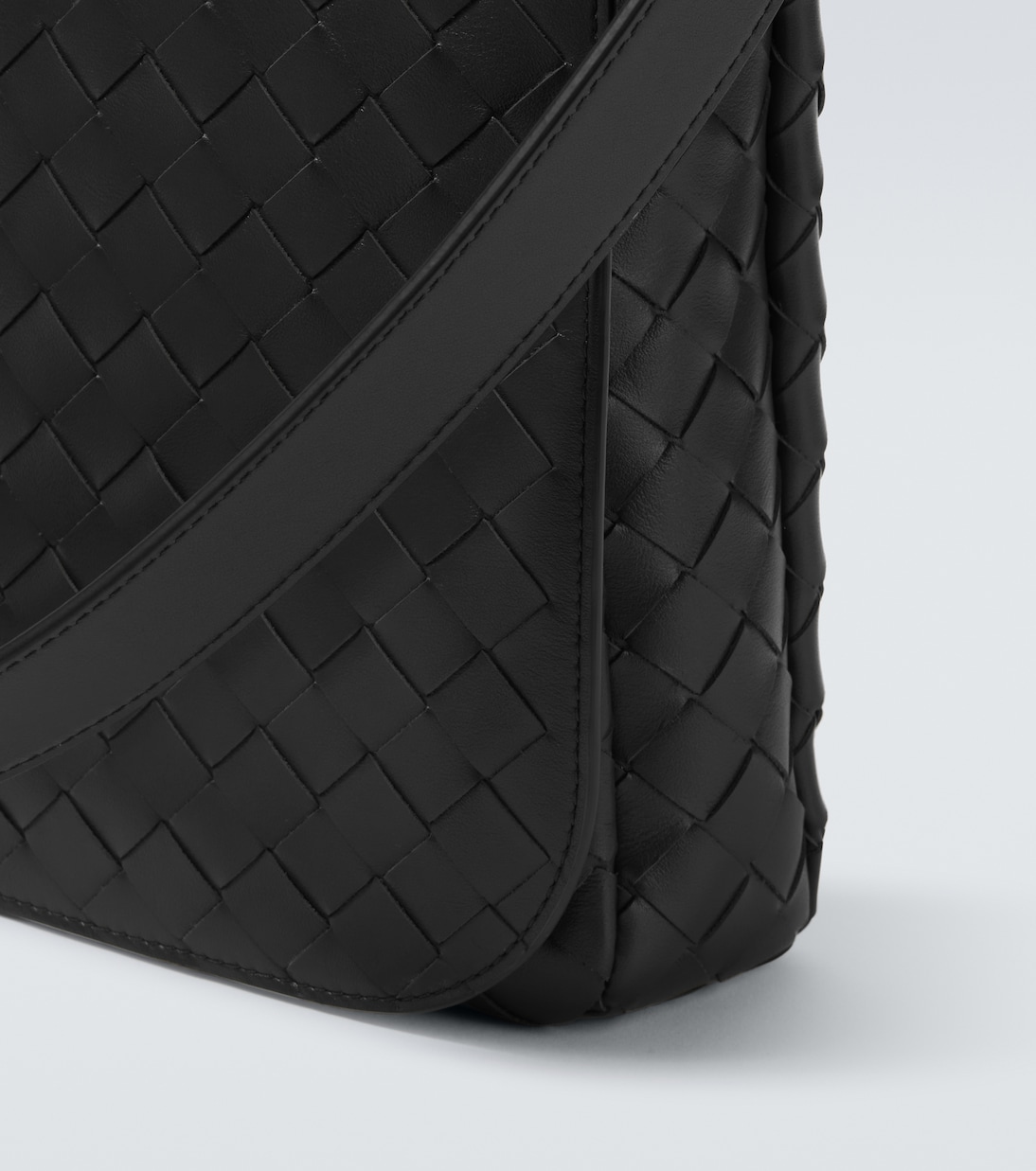 Borsa a tracolla Swing Medium in pelle Intrecciato | Bottega Veneta