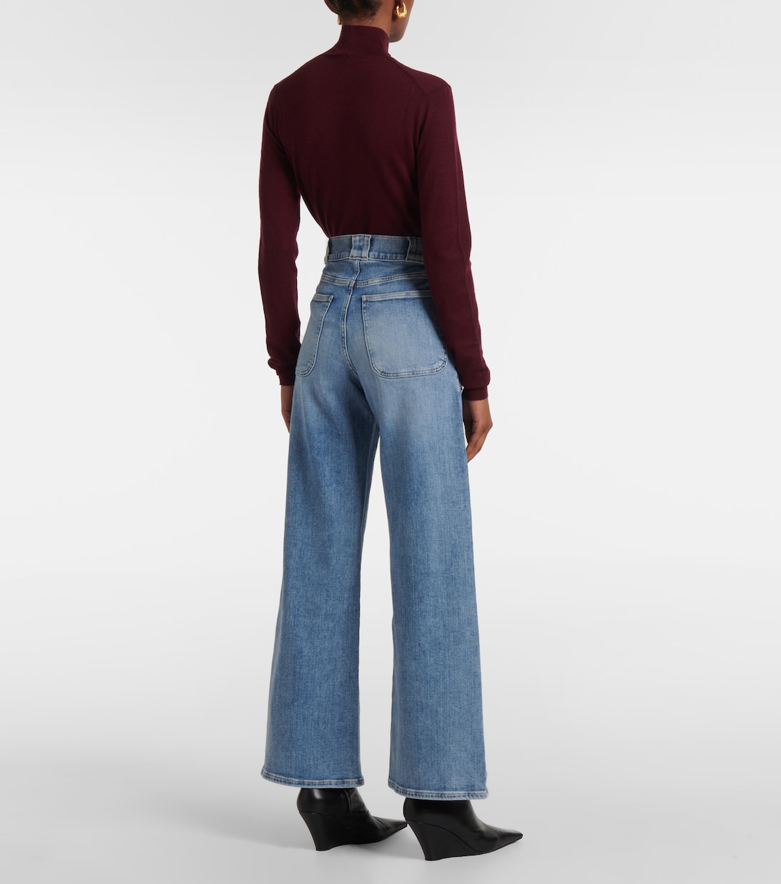 جينز بقصّة واسعة وخصر عالي Modern Pocket | Frame