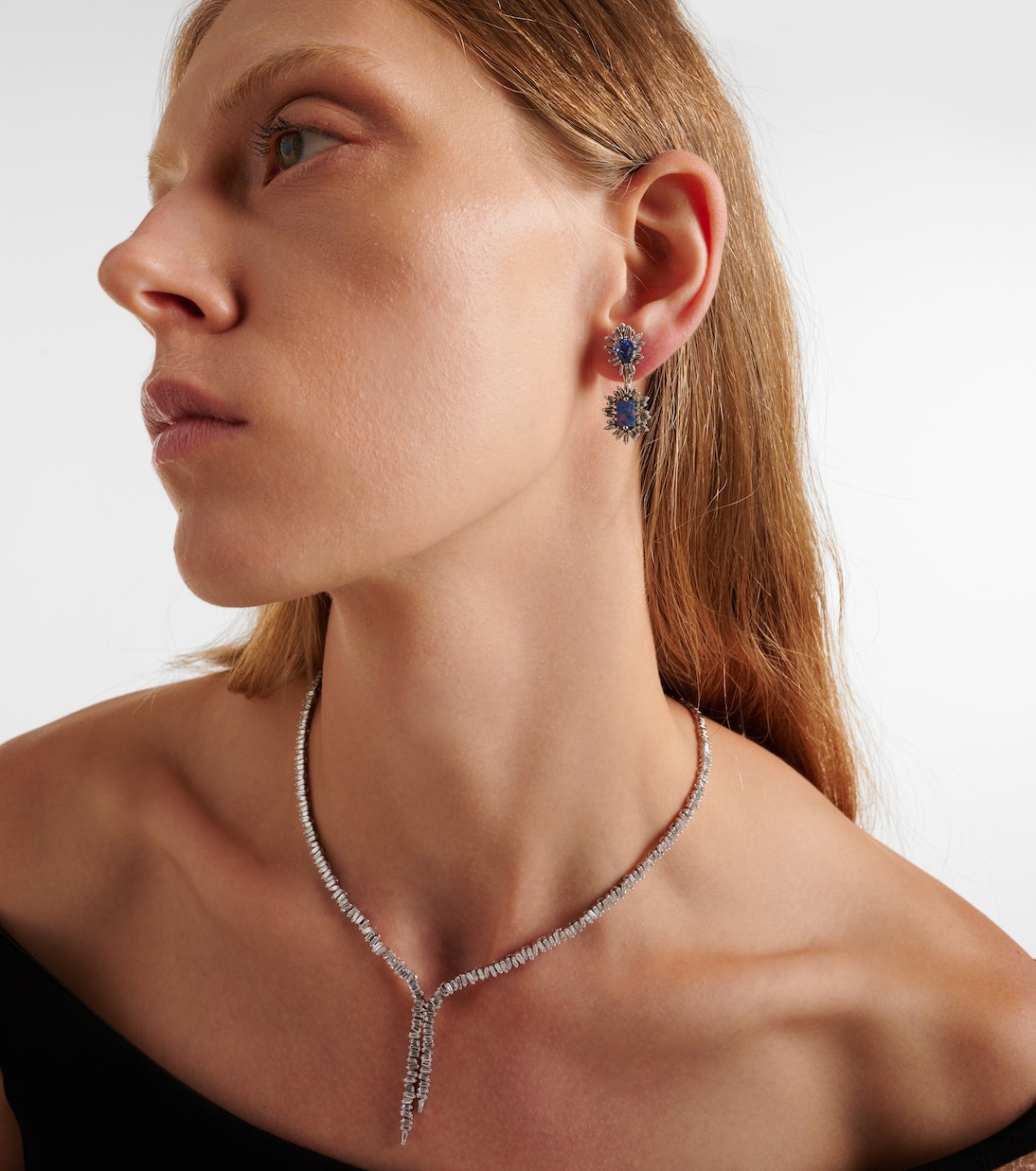 Boucles d'oreilles en or blanc 18 ct, saphirs, diamants et opales | Suzanne Kalan
