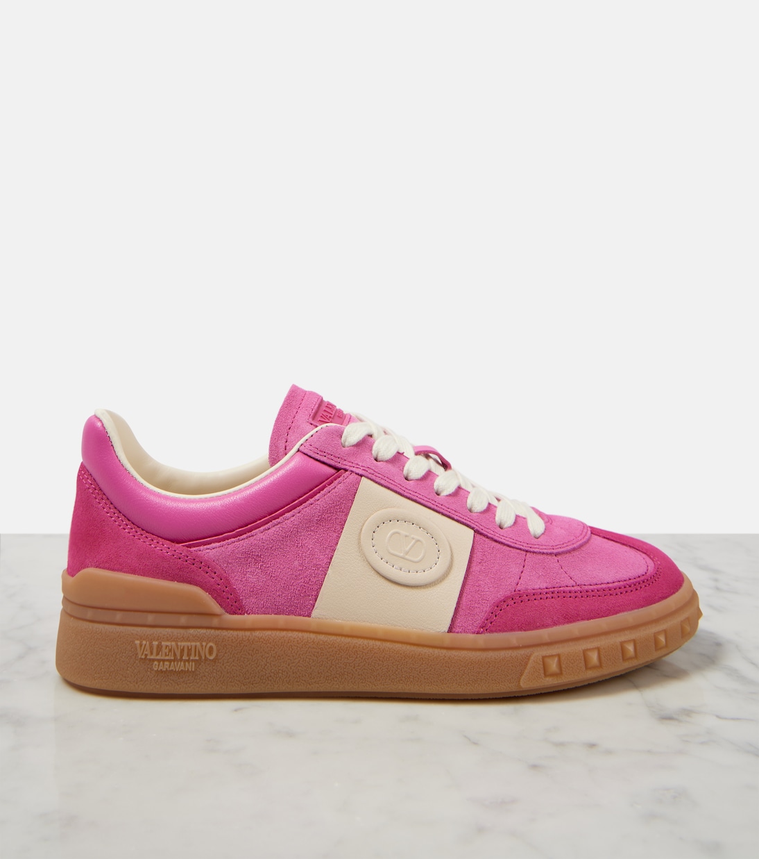 Baskets Upvillage en daim | Valentino Garavani