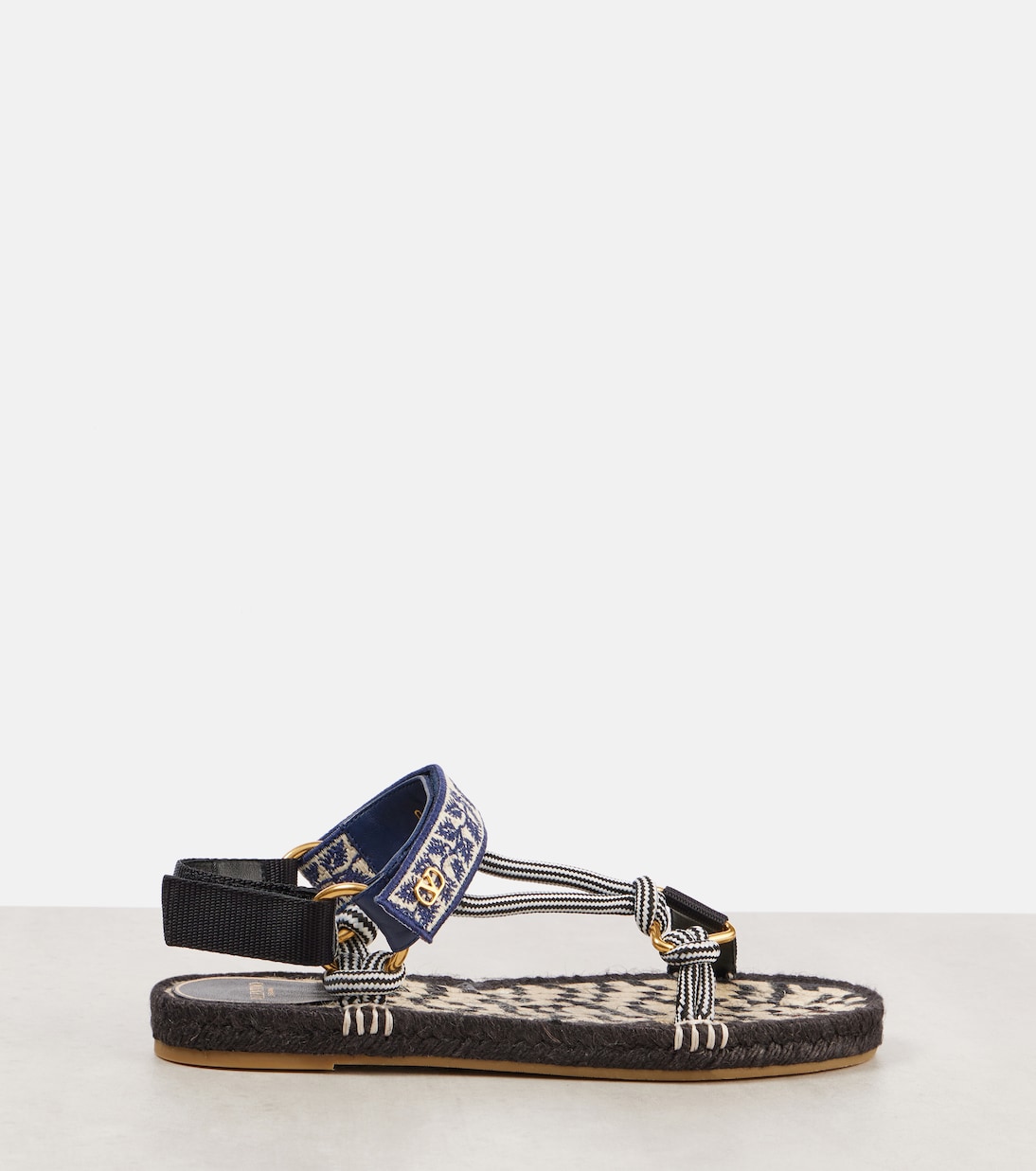 Lake Powell crochet-trimmed sandals | Valentino Garavani