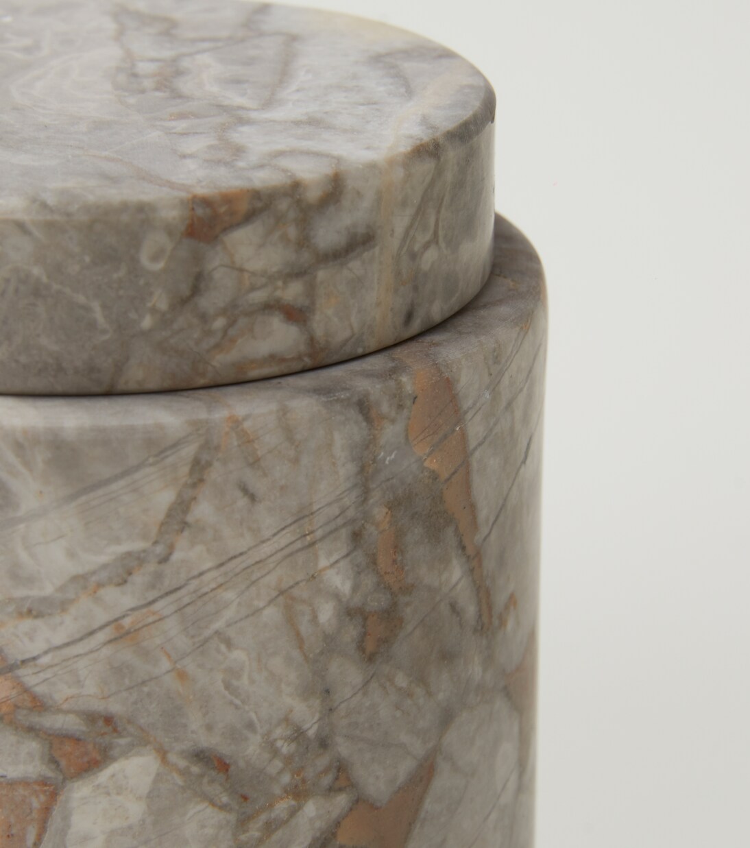 Cont Small marble container | Michaël Verheyden