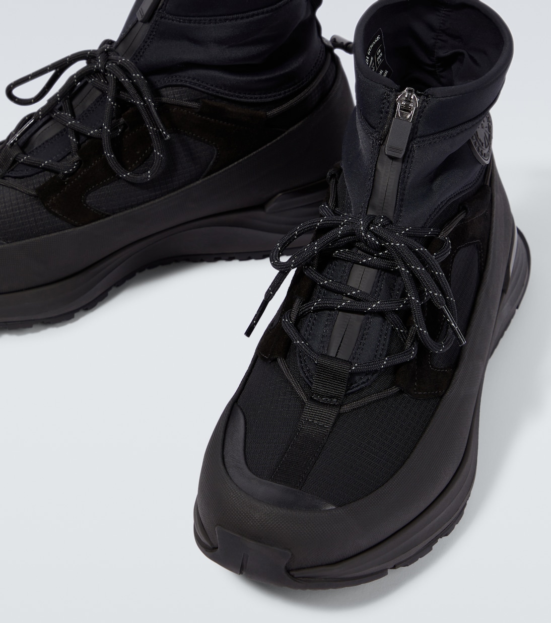 Black sneakers canada outlet