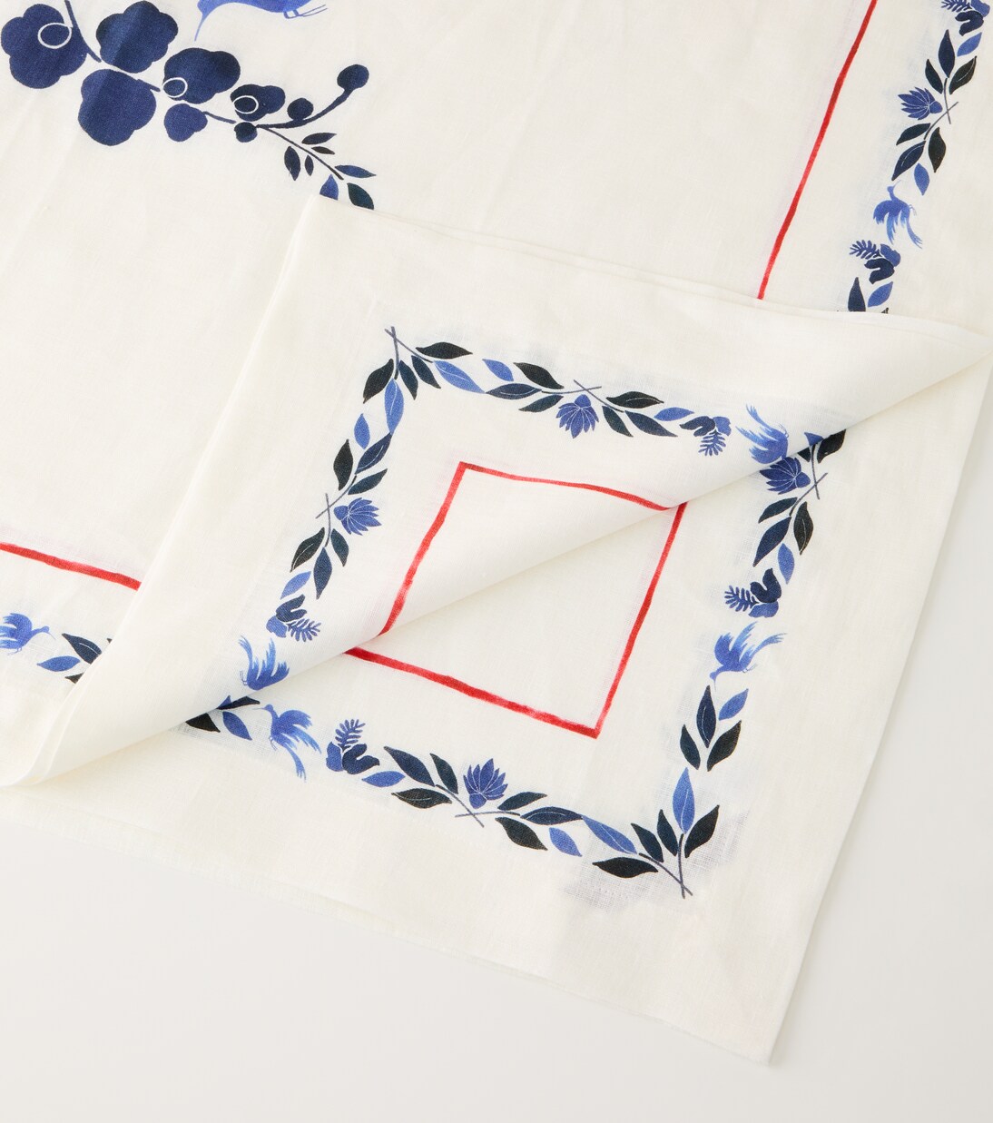 Medium floral linen tablecloth | La DoubleJ