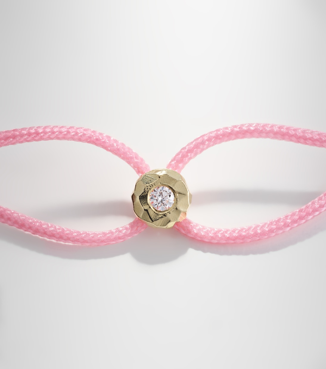 Bracciale in oro 18kt Octavia Elizabeth con diamanti e design a nido di paracadute, perfetto per i giovani.