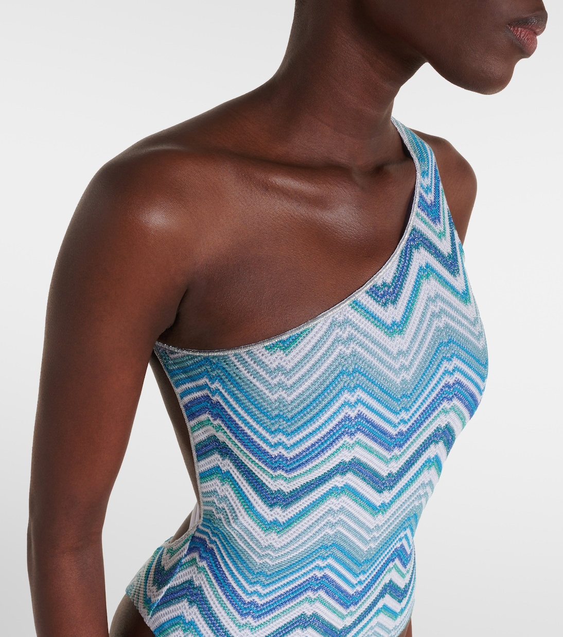 Traje de Baño Asimétrico con Estampado Vibrante de Missoni