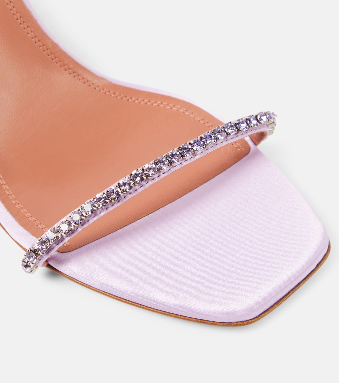 Mules Gilda 70 en satin à ornements | Amina Muaddi