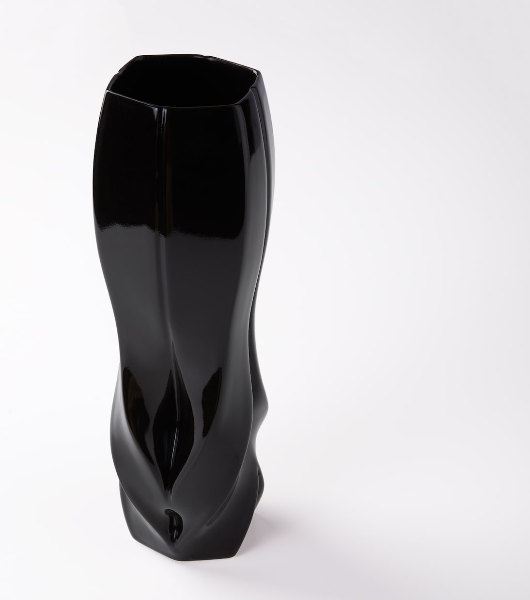 Braid Medium vase | Zaha Hadid Design