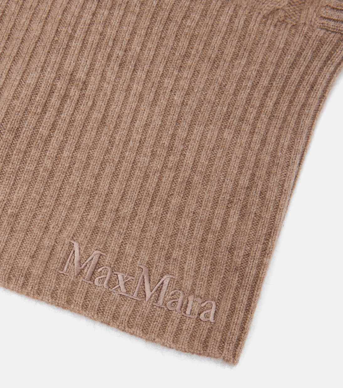 Romana cable-knit cashmere hood | Max Mara