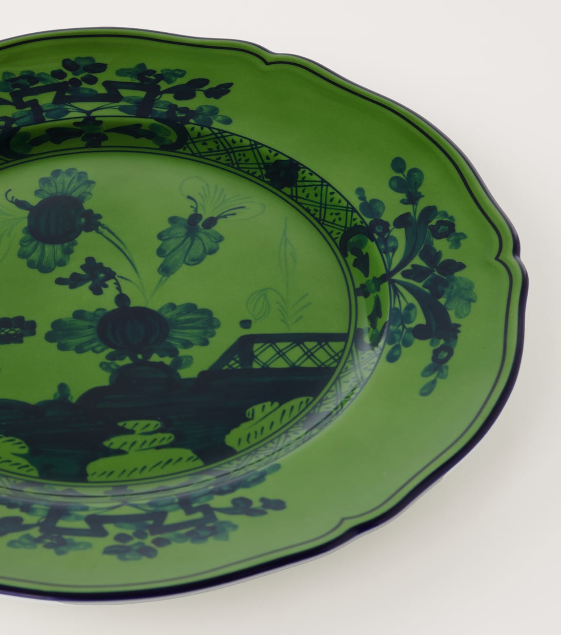 Oriente Italiano porcelain charger plate | Ginori 1735