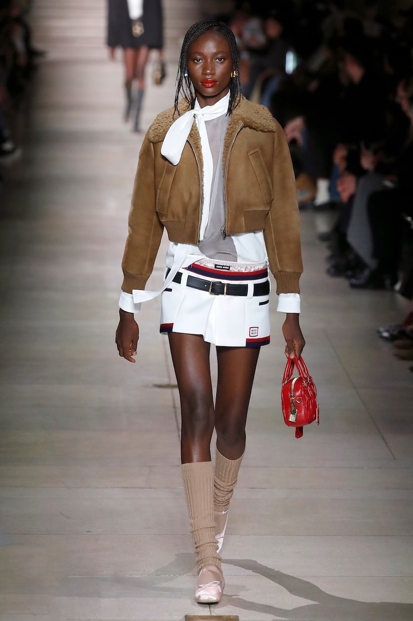 Blusa in sablé con lavallière | Miu Miu
