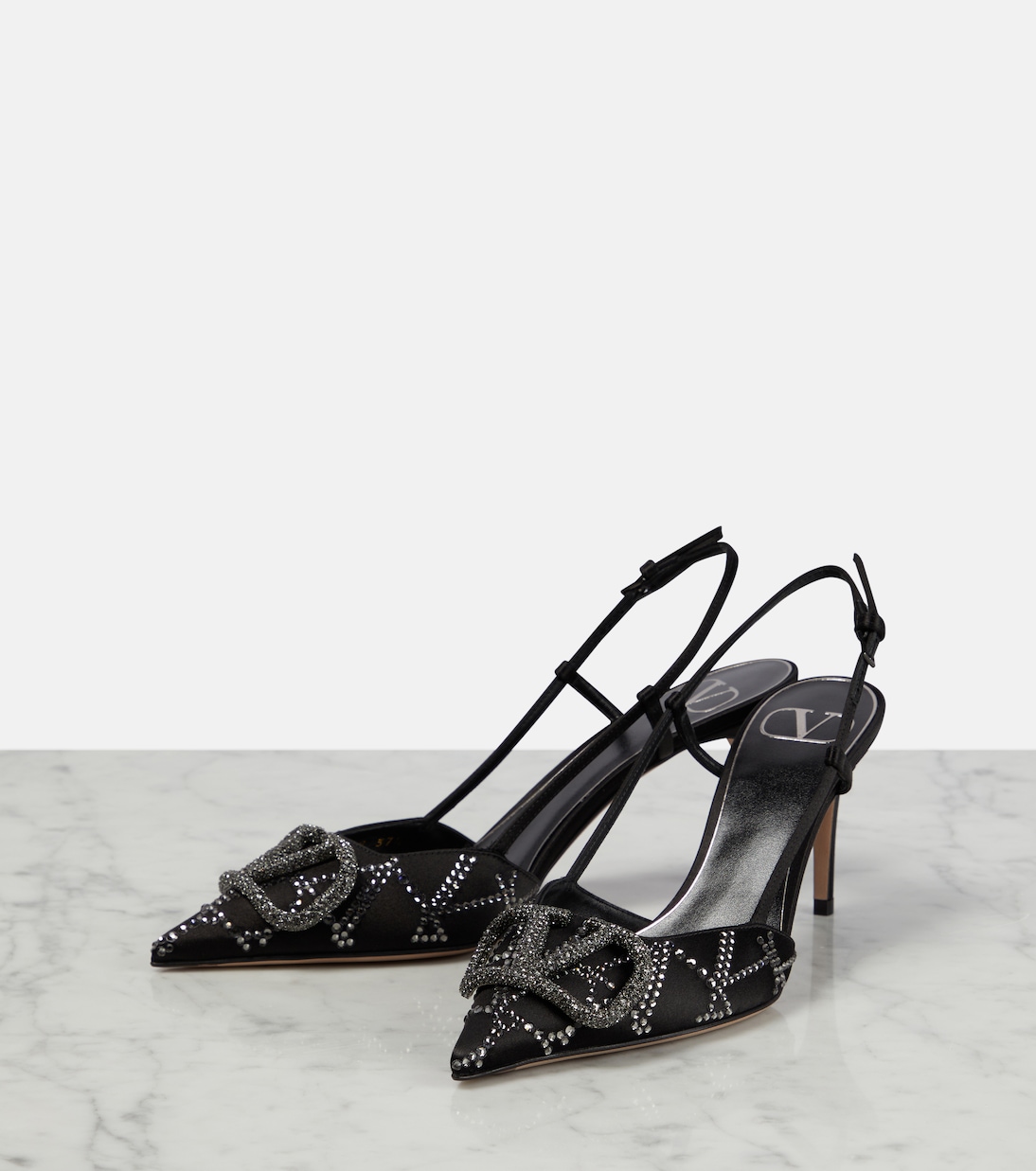 Escarpins VLogo Signature en satin | Valentino Garavani