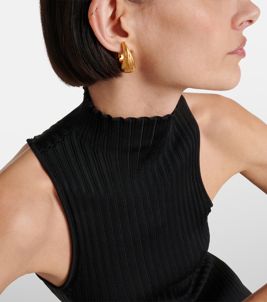 Pendientes de aro Olivia Small chapados en oro de 18 ct | Khaite