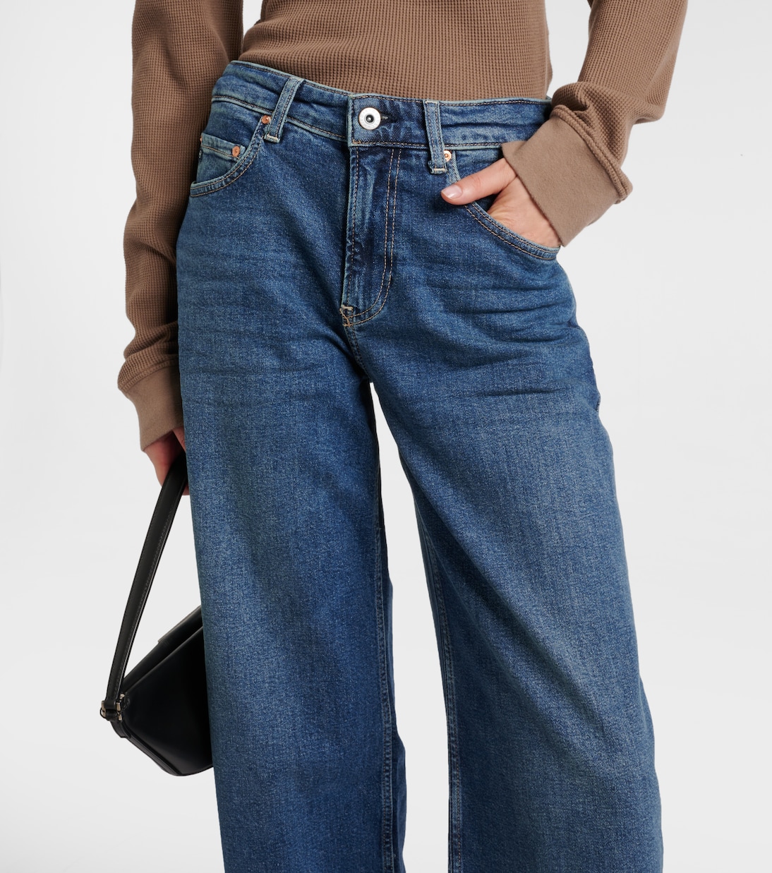 جينز بأرجل واسعة وخصر مرتفع | AG Jeans