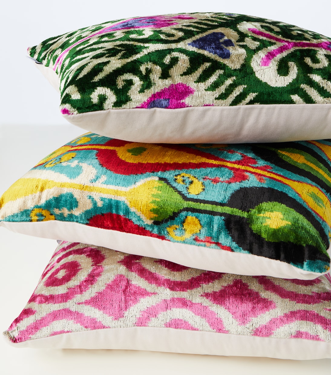Silk and cotton cushion | Les-Ottomans