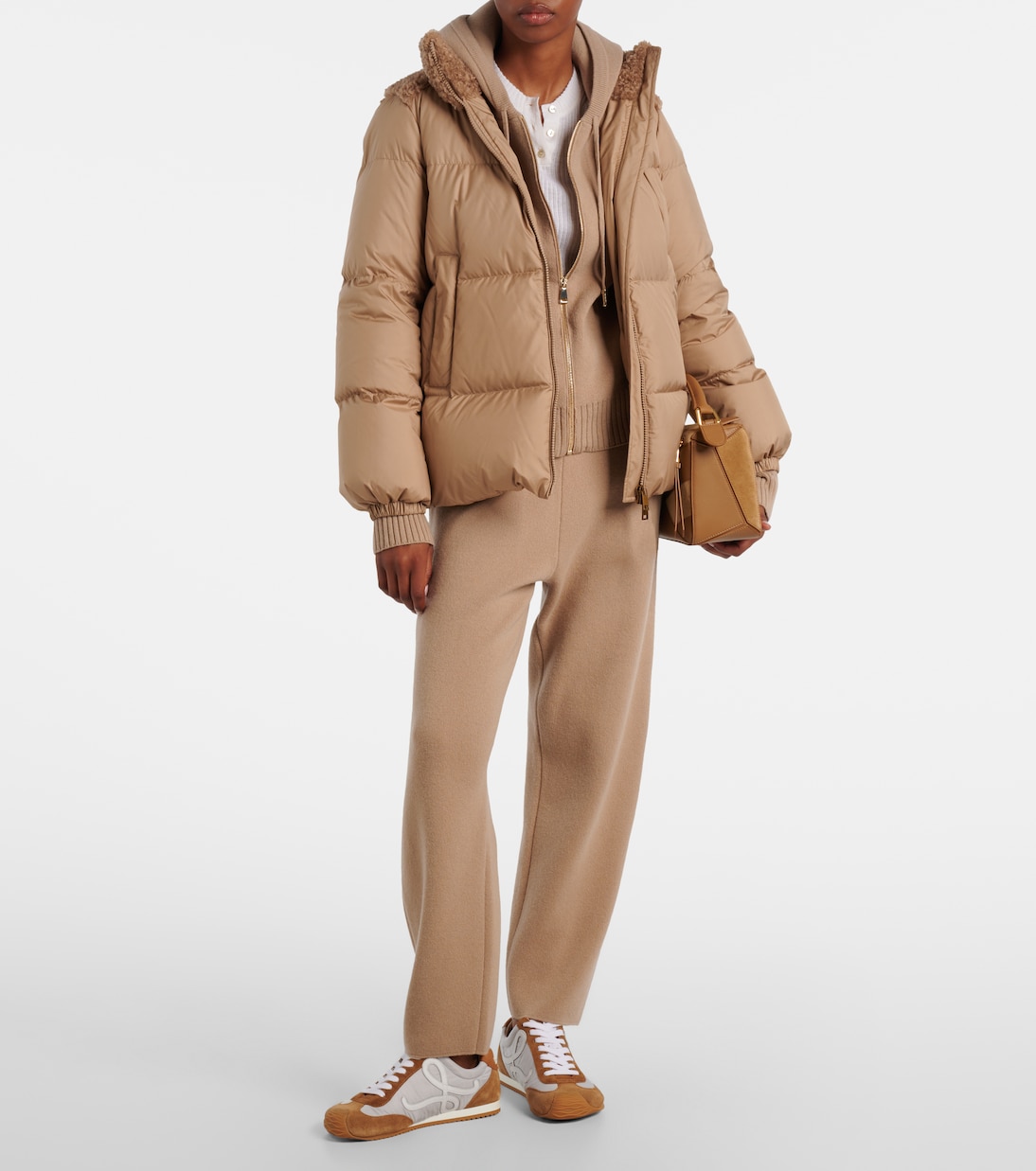 جاكيت محشوة بريش الإوز مقلّمة بالفليس Esnaie | Moncler
