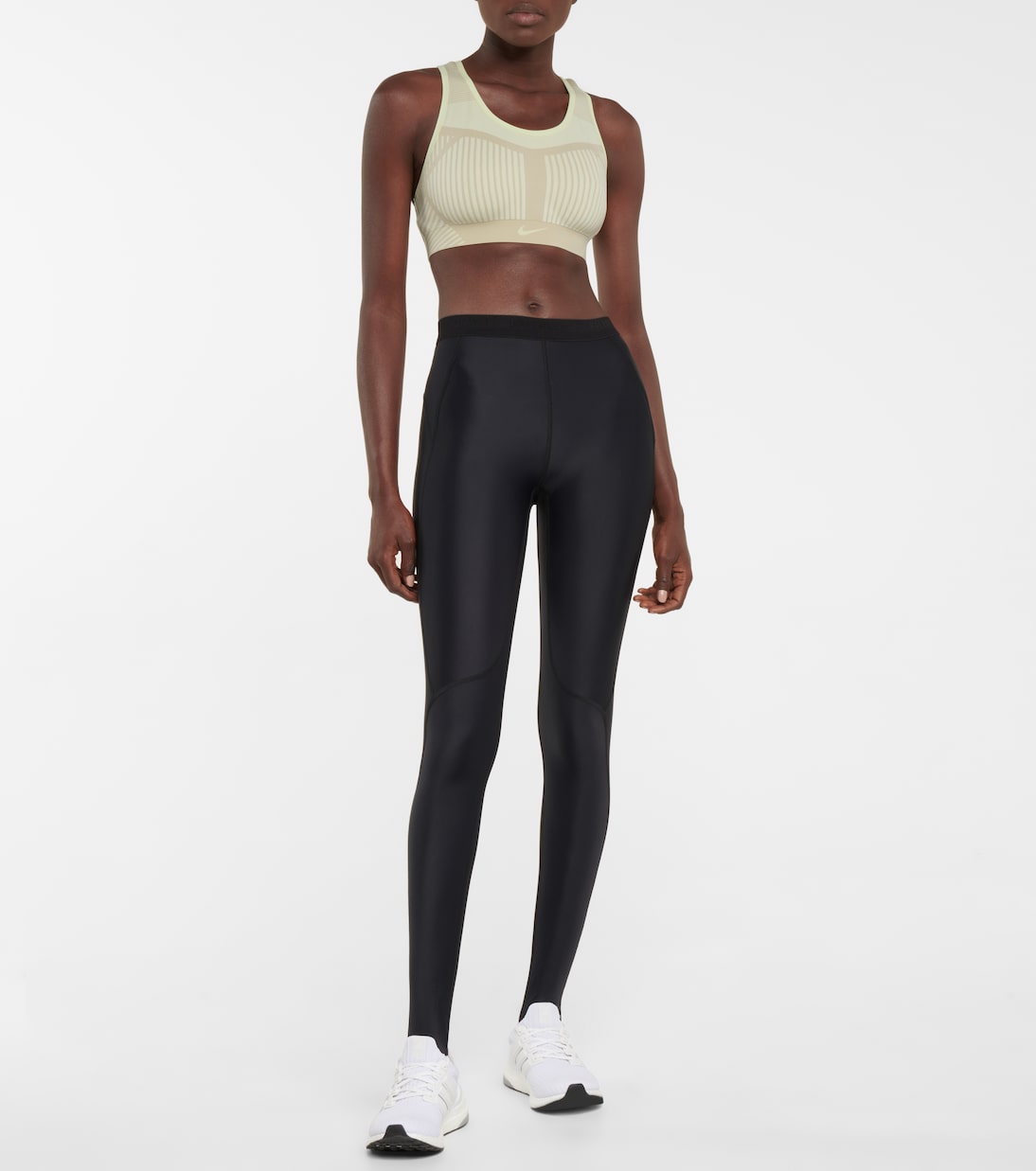 Flyknit sports bra | Nike