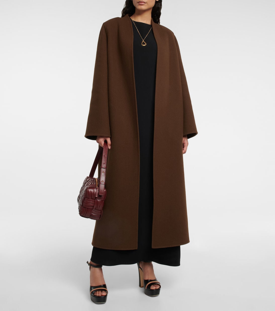 Leather platform sandals | Malone Souliers
