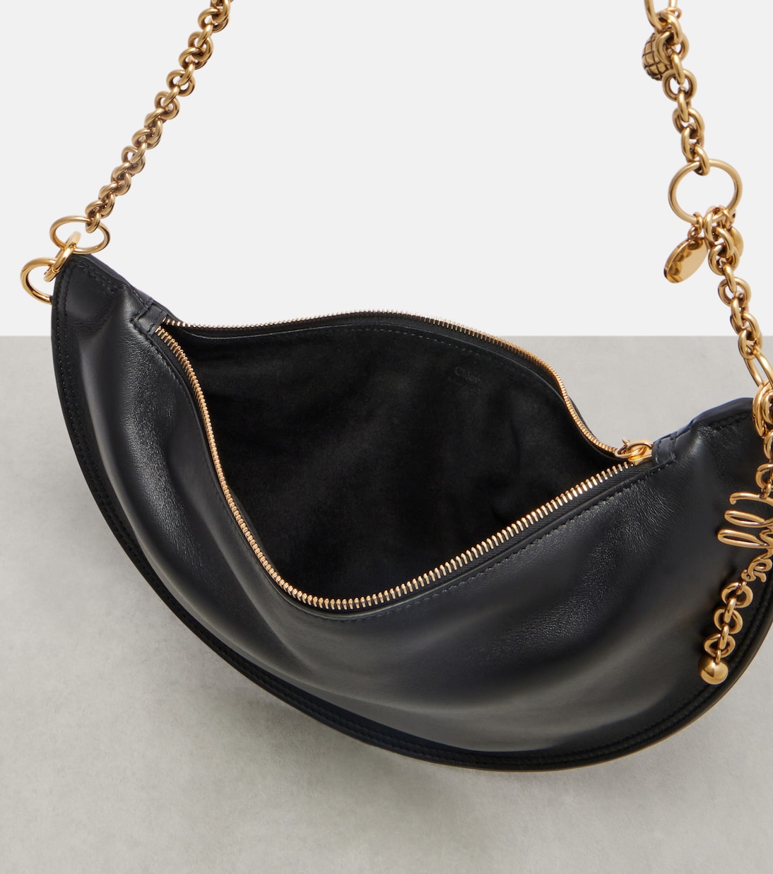 Icons Small leather shoulder bag | Chloé
