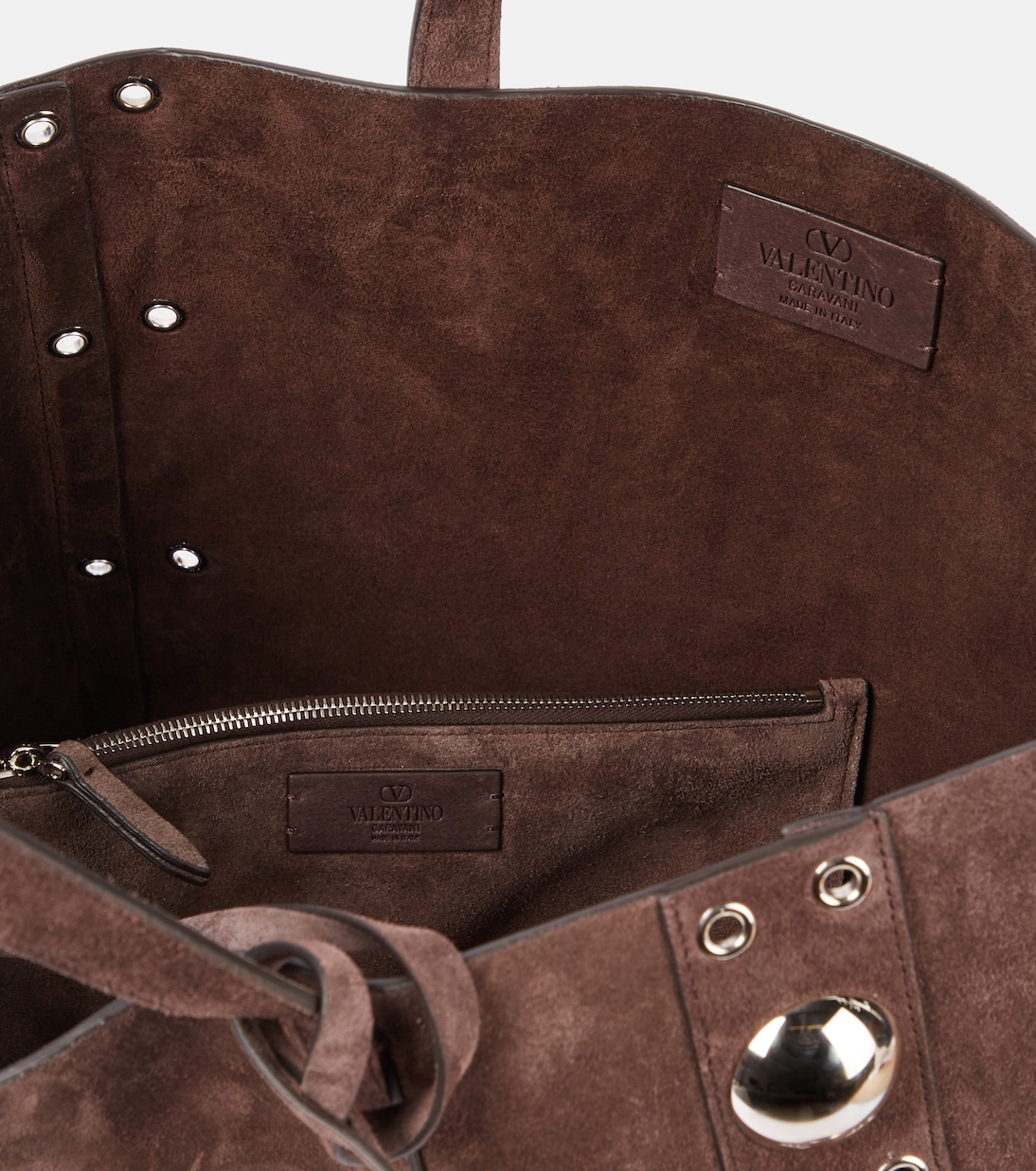 Cabas Nellcôte Medium en daim à clous | Valentino Garavani