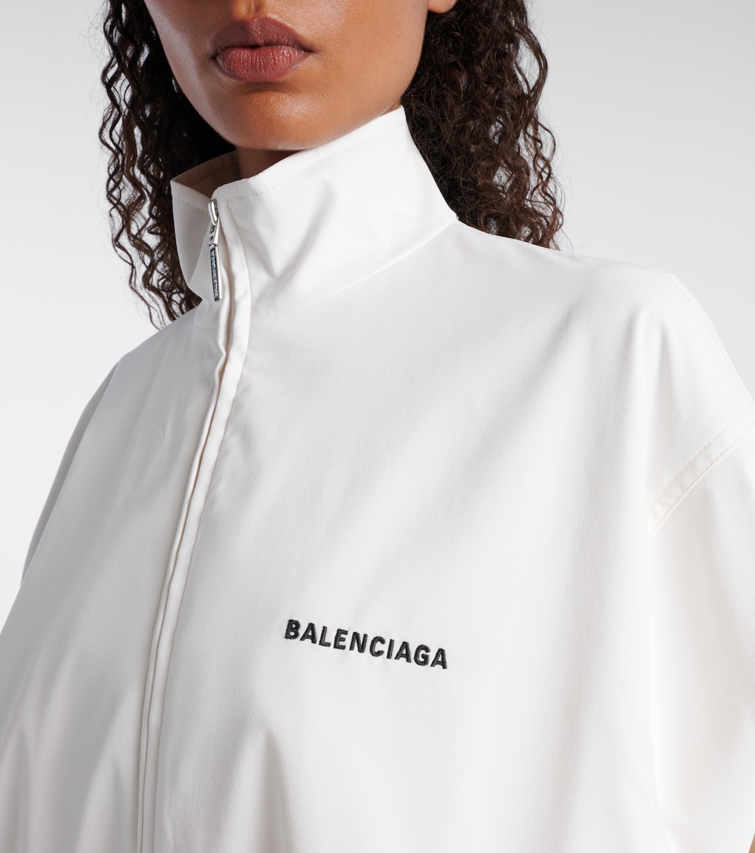 جاكيت رياضية بلوغو | Balenciaga