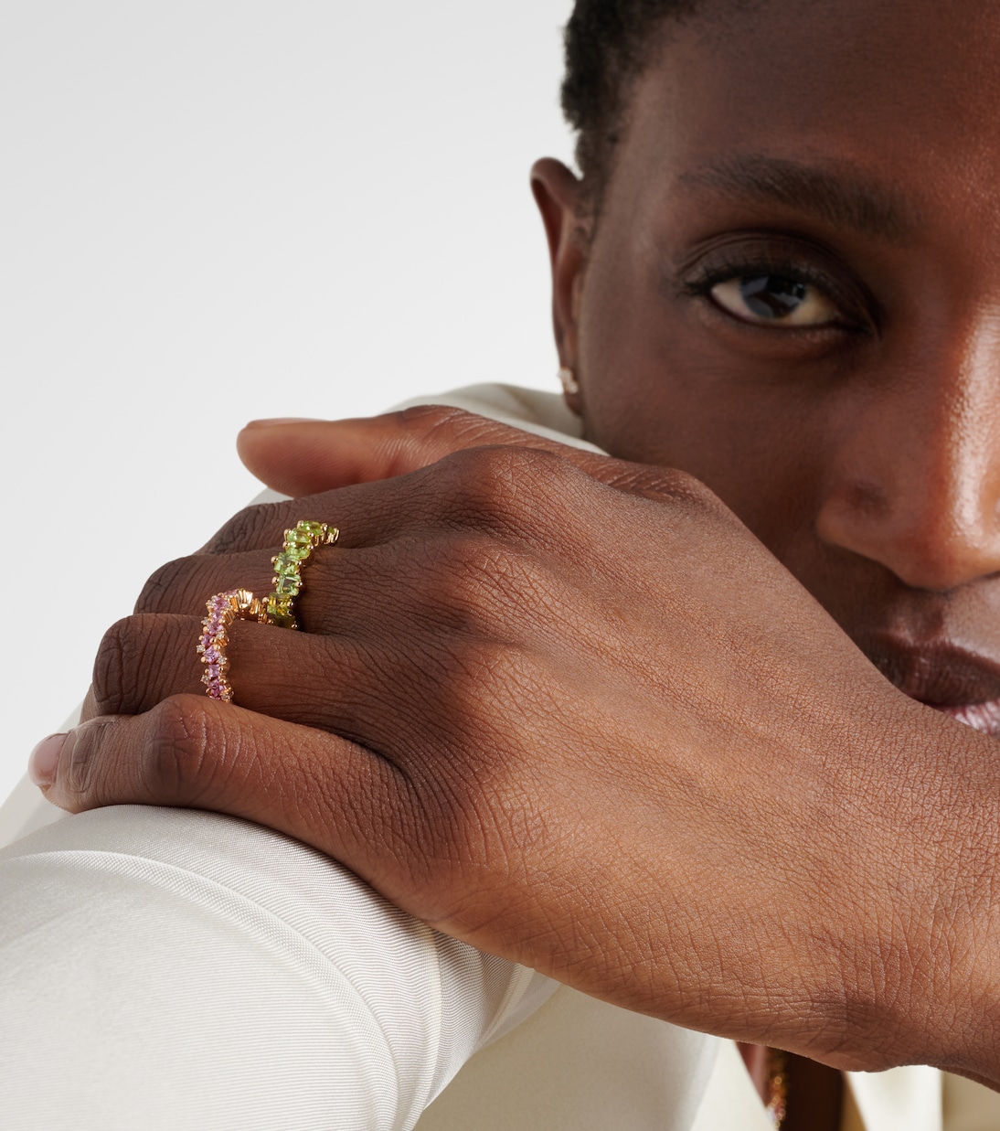18kt gold ring with sapphires and diamonds | Suzanne Kalan