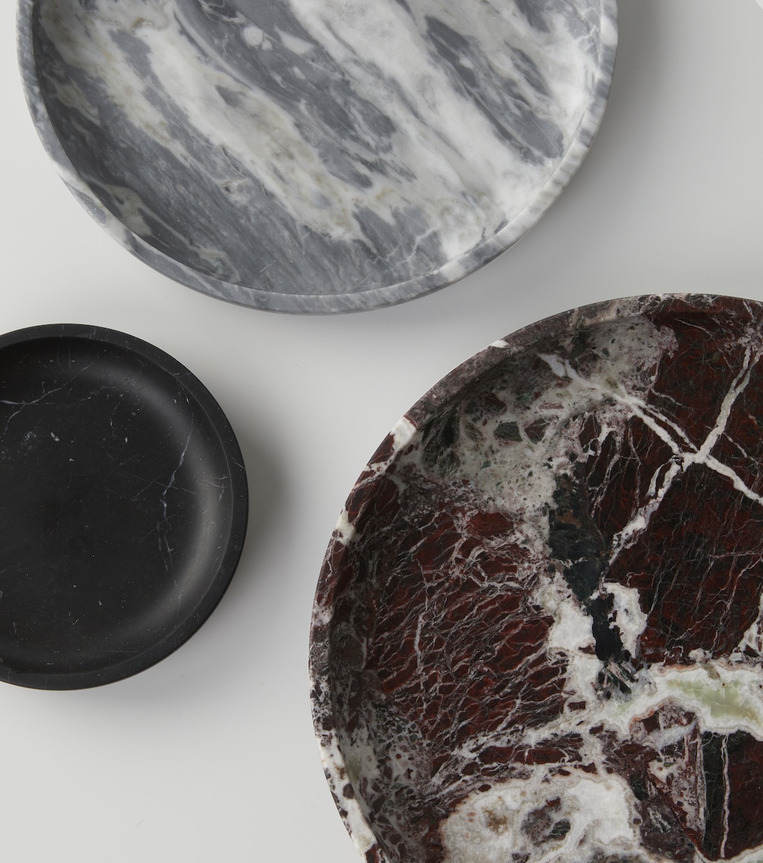x Sunnei set of 3 marble plates | Bloc Studios