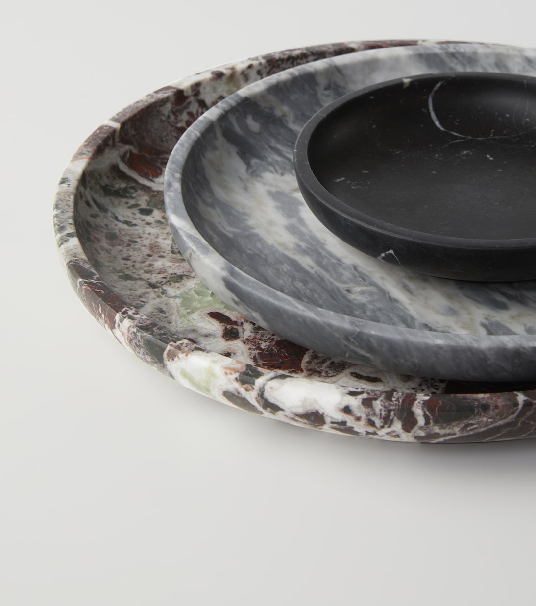 x Sunnei set of 3 marble plates | Bloc Studios